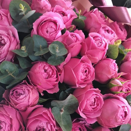 Букет «15 кустовых пионовидных роз» - фото 3