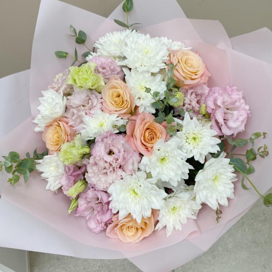 Букет из роз, хризантем, эустомы - фото 2